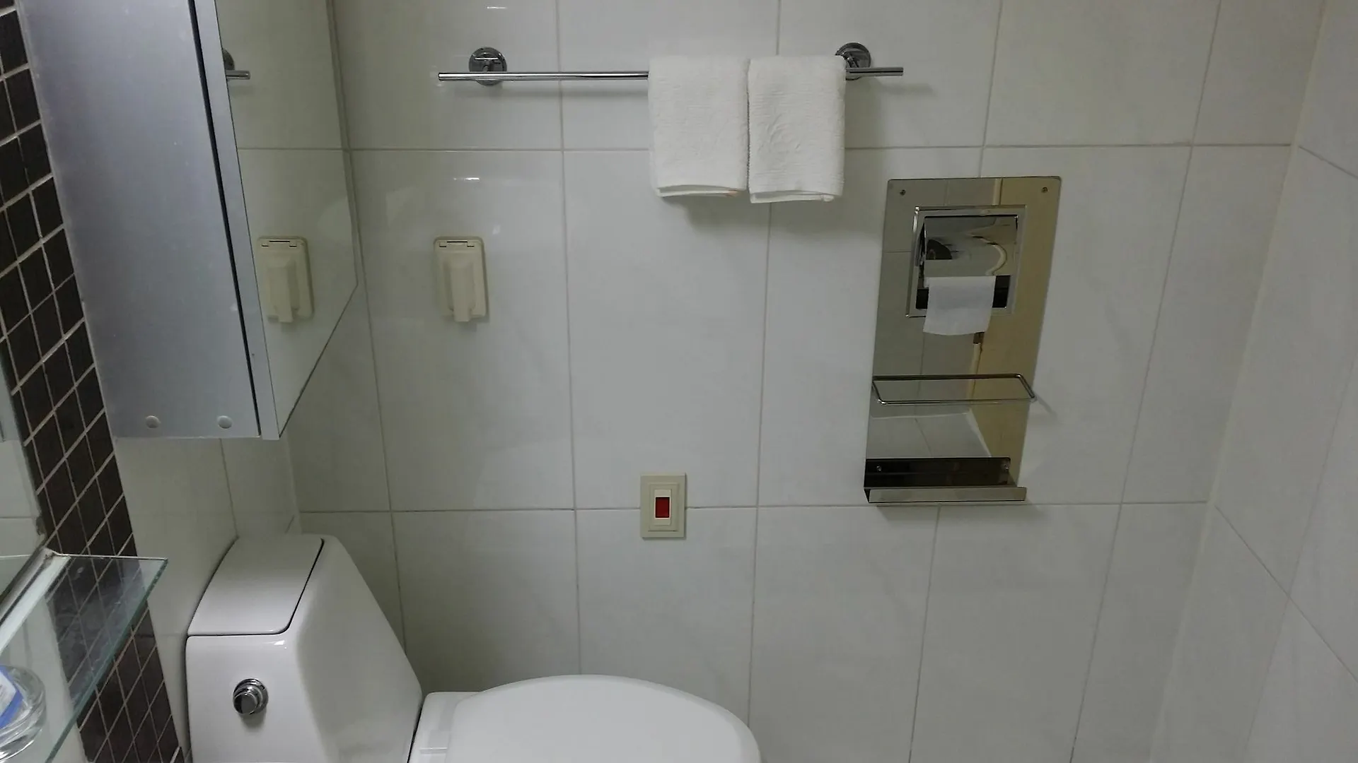 ** Hotel Incheon Airport Best Residence House South Korea